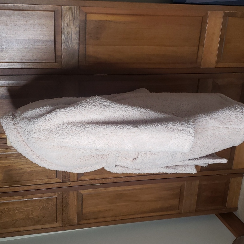 Pottery Barn Teddy Bear Sherpa Fleece Robe Sz L - Picture 5 of 8